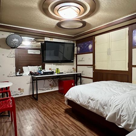 Picasso Motel Сеул Екстер'єр фото